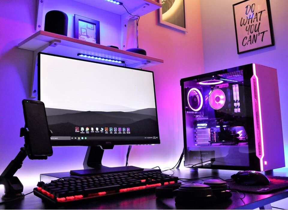 Ataşehir İkinci El Bilgisayar Alan Yerler